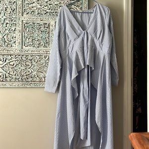 Fashion Nova size 2XL blue and white striped long blouse